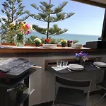 Mansarda Luminosa In Centro Sul Mare - Attic By Sea * Σαν Ρέμο