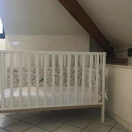 Mansarda Luminosa In Centro Sul Mare - Attic By Sea Apartment